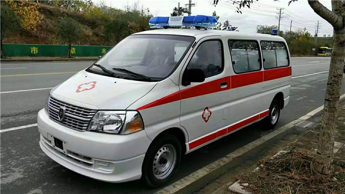 新兴县丰田海狮救护车